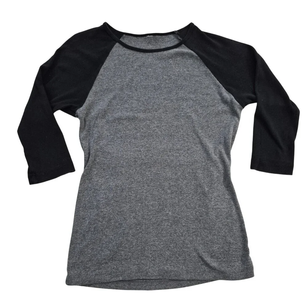 4 Baseball tees 3/4 Sleeve - 1 B+W / 1 White & pink / 2 Gray & Black Size S - Picture 4 of 10